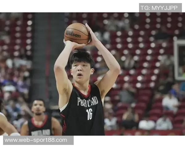 杨瀚森单节狂砍14分中国篮球人才优势为何明显优于足球 杨瀚森单节狂砍14分中国篮球人才优势为何明显优于足球