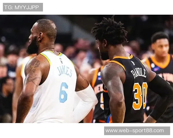 曾令旭分析詹姆斯复出后首发阵容建议替换八村塁